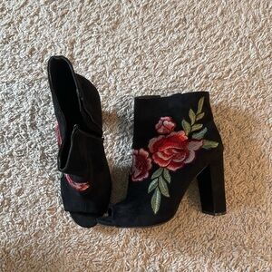 Floral Embroidered Black Ankle Boots